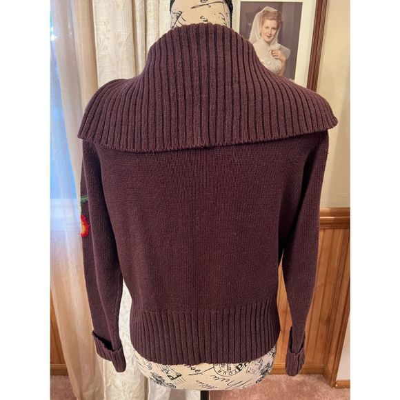 Victoria Jones Petites Vintage Sweater - Picture 3 of 3